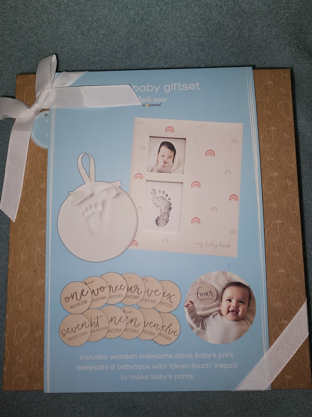 Pearhead New Baby Giftset Box in Light Blue